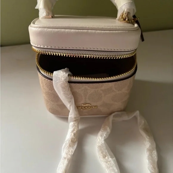 Coach Mini Bag in Cream and Tan - Picture 5 of 5